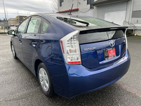 Used 2010 Toyota Prius Five image 7