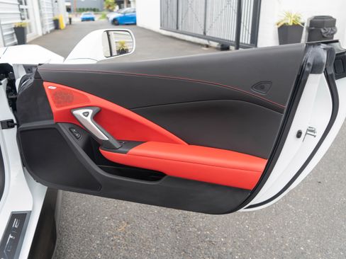 Used 2019 Chevrolet Corvette ZR1 RWD image 31
