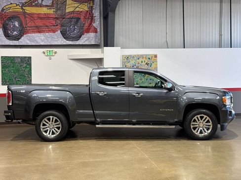 Used 2016 GMC Canyon SLT w/ Driver Alert Package AWD/4WD image 3