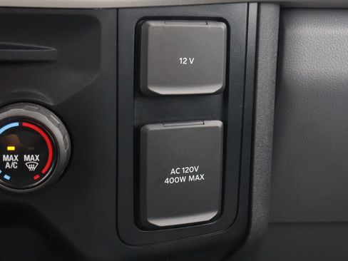 Used 2023 Ford F250 XL w/ XL Driver Assist Package RWD image 17