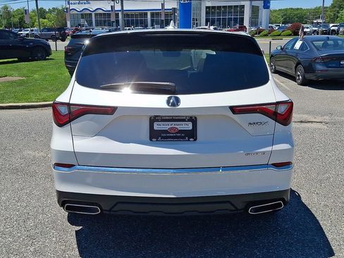 Certified 2024 Acura MDX SH-AWD image 5