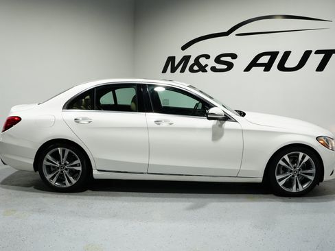 Used 2018 Mercedes-Benz C 300 Sedan image 6