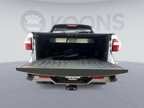 Used 2022 Hyundai Santa Cruz Limited image 24