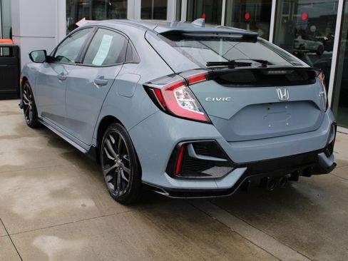 Used 2020 Honda Civic Sport Touring image 5