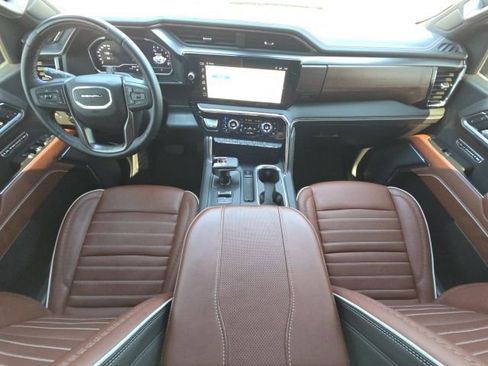 Used 2025 GMC Sierra 1500 Denali Ultimate image 37
