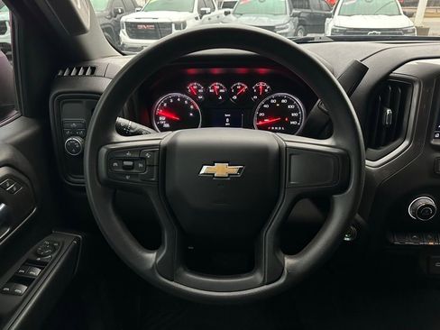 Used 2024 Chevrolet Silverado 1500 Custom image 19