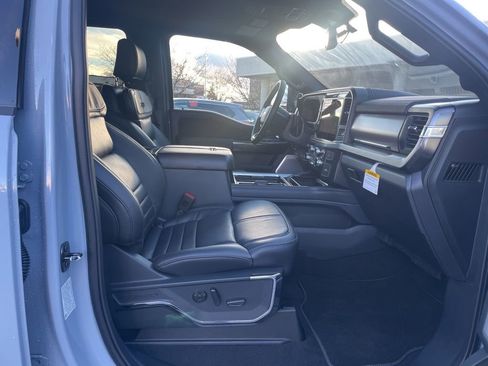 New 2026 Ford F350 Platinum image 28