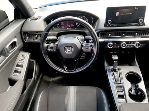Used 2022 Honda Civic Sport image 5