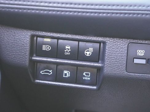 Used 2022 Toyota Avalon Limited w/ Advanced Safety Package FWD image 15