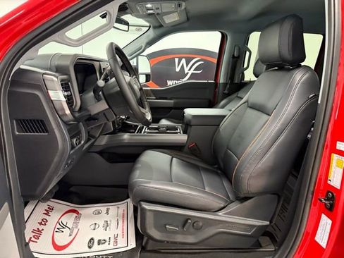 New 2026 Ford F250 Lariat w/ Lariat Premium Package image 11