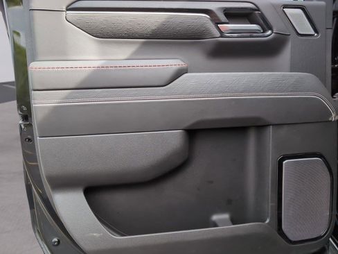 Used 2024 GMC Sierra 1500 AT4X image 32