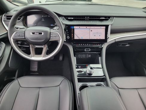 New 2026 Jeep Grand Cherokee L Limited w/ Limited Altitude Package image 4