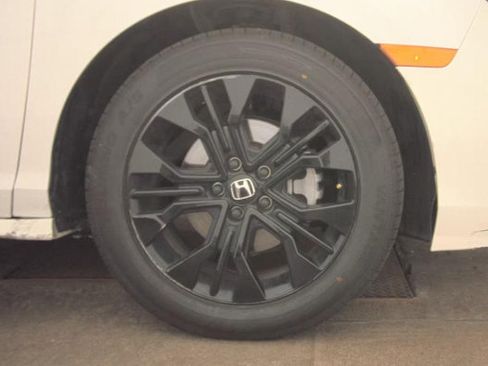 Used 2025 Honda Odyssey Sport-L image 20