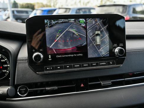 New 2025 Mitsubishi Outlander SE image 25