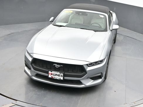 Used 2024 Ford Mustang Premium RWD image 37