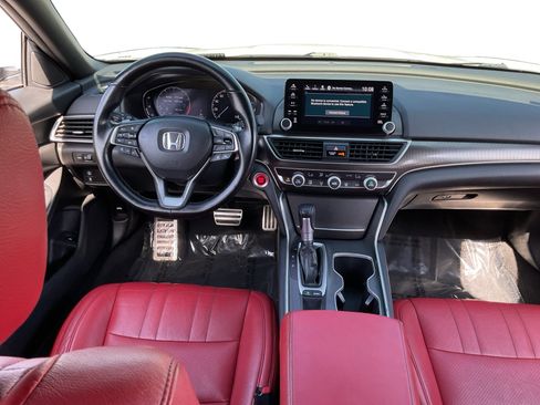 Used 2020 Honda Accord Sport image 14