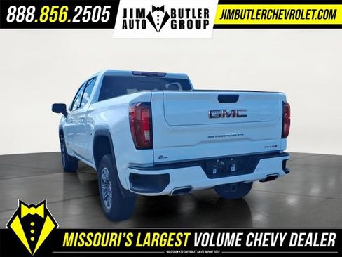 Used 2024 GMC Sierra 1500 AT4 w/ Technology Package AWD/4WD image 3