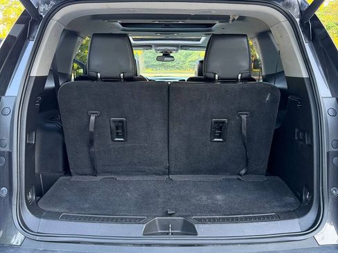 Used 2017 GMC Acadia SLT w/ LPO, Floor Liner Package AWD/4WD image 39