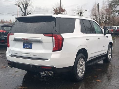 Used 2024 GMC Yukon Denali image 5