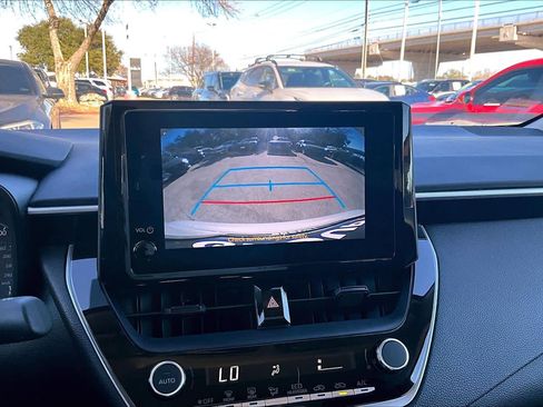 Used 2024 Toyota Corolla LE image 28