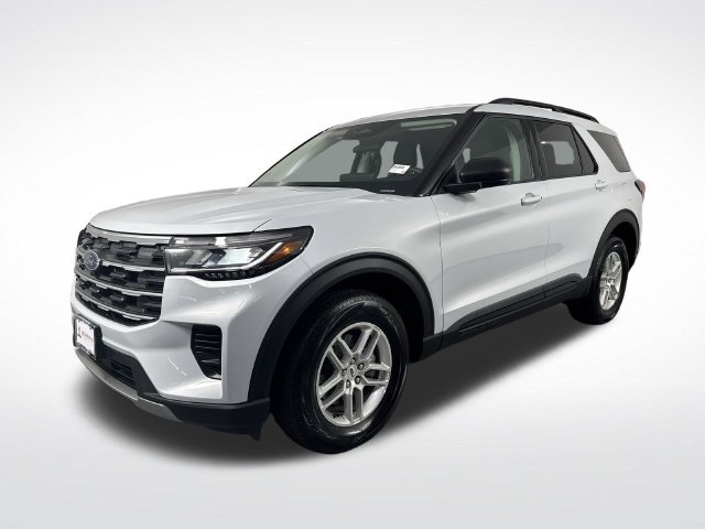 Used 2026 Ford Explorer Active AWD/4WD image 2
