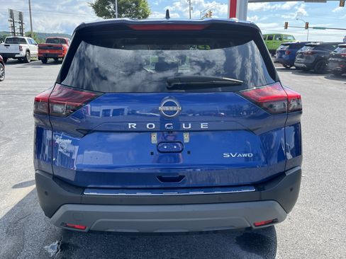 Used 2023 Nissan Rogue SV w/ SV Premium B Package AWD/4WD image 6
