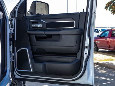 Used 2025 RAM 3500 Laramie w/ Night Edition image 36