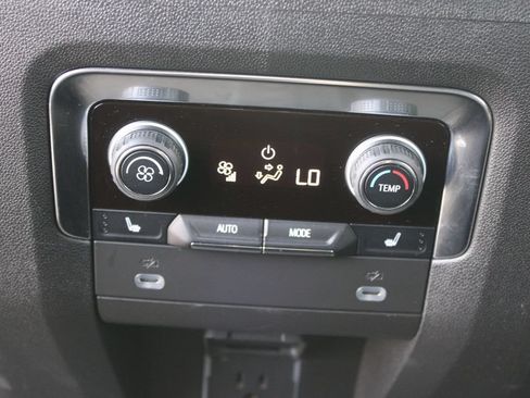 Used 2023 Chevrolet Tahoe RST w/ Luxury Package RWD image 31