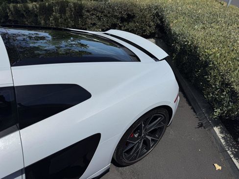 Certified 2023 Audi R8 V10 performance w/ Premium Package RWD image 31