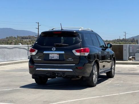 Certified 2025 MAZDA CX-70 Plug-In Hybrid w/ Premium Pkg AWD/4WD image 38