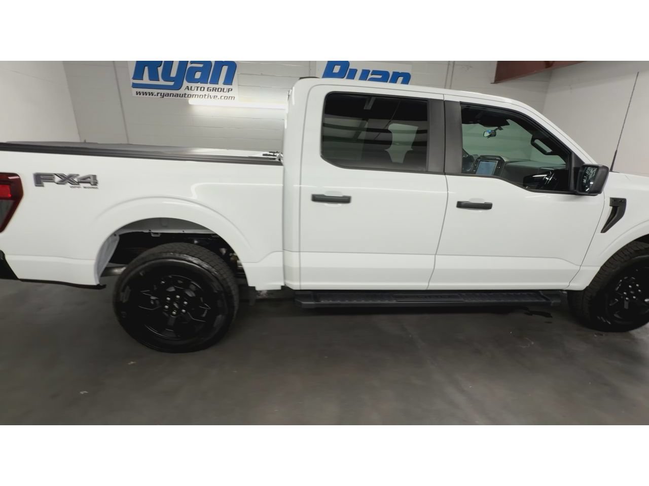 Used 2024 Ford F150 STX w/ Equipment Group 201A FX4 AWD/4WD image 9