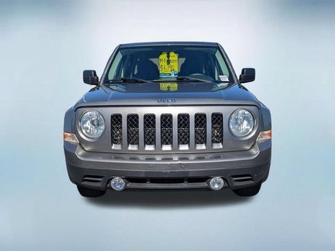 Used 2014 Jeep Patriot Sport w/ Power Value Group AWD/4WD image 3
