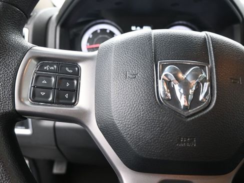 Used 2022 RAM 1500 Classic SLT image 2