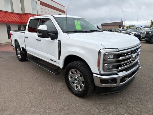 Used 2023 Ford F350 Lariat w/ Lariat Ultimate Package AWD/4WD image 2