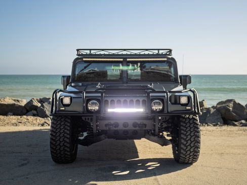 Used 1998 HUMMER H1 4-Door Wagon image 3