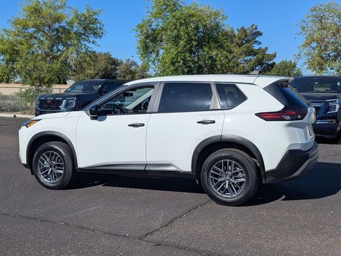 Certified 2023 Nissan Rogue S image 4