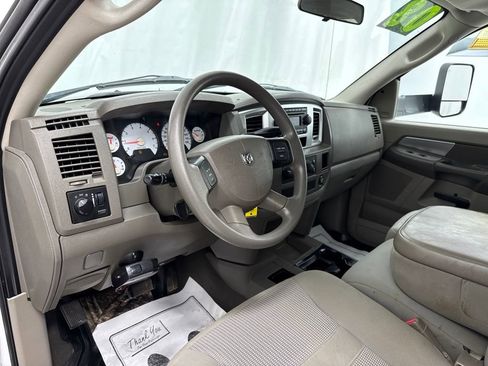 Used 2008 Dodge Ram 2500 Truck SXT w/ Protection Group AWD/4WD image 18