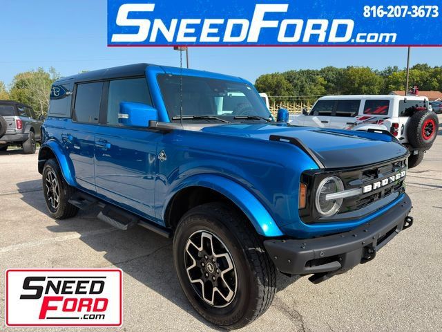 Used 2024 Ford Bronco Outer Banks AWD/4WD image 1