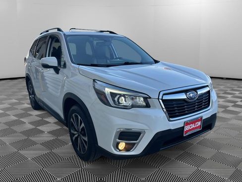 Used 2020 Subaru Forester Limited AWD/4WD image 3