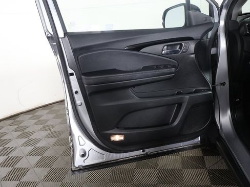 Used 2018 Honda Pilot Elite image 26