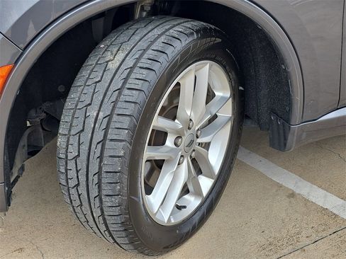 Used 2024 Dodge Durango GT image 31