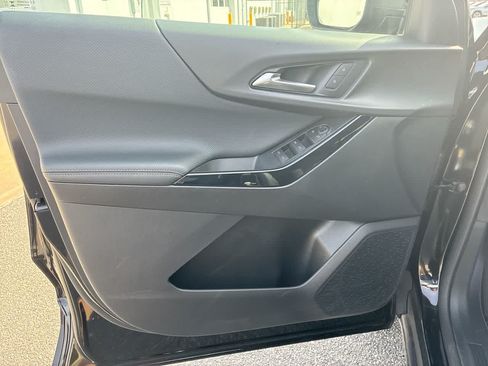 Used 2026 Chevrolet Equinox LT FWD image 22