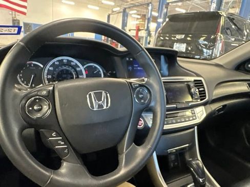 Used 2015 Honda Accord EX-L image 16