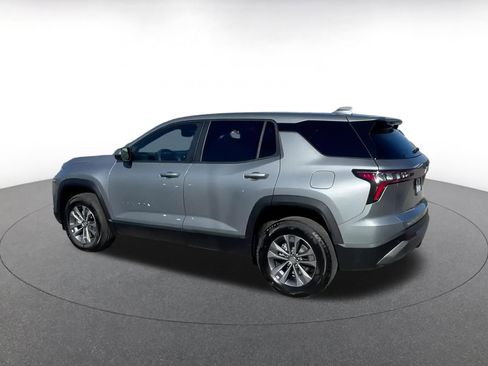 Used 2025 Chevrolet Equinox LT image 10