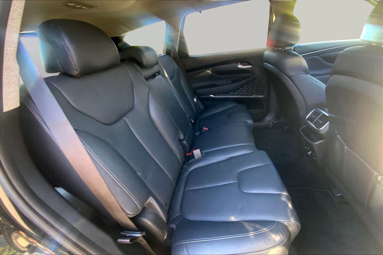 Used 2020 Hyundai Santa Fe Limited AWD/4WD image 20