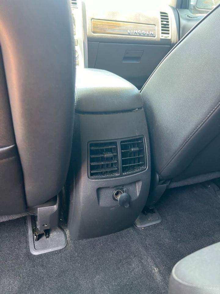Used 2009 Lincoln MKX 2WD image 7