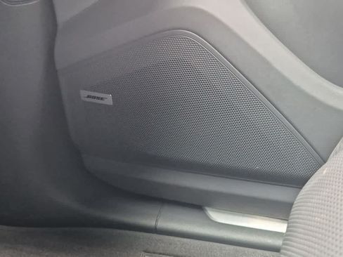 Used 2020 Porsche Cayenne AWD/4WD image 30