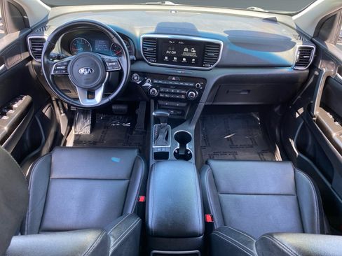 Used 2021 Kia Sportage EX FWD image 10