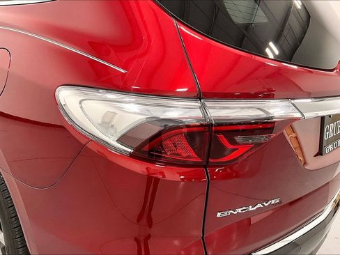 Used 2022 Buick Enclave Premium w/ Surround and Sites Package FWD image 35