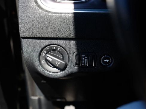 Used 2017 Dodge Charger R/T Scat Pack image 41